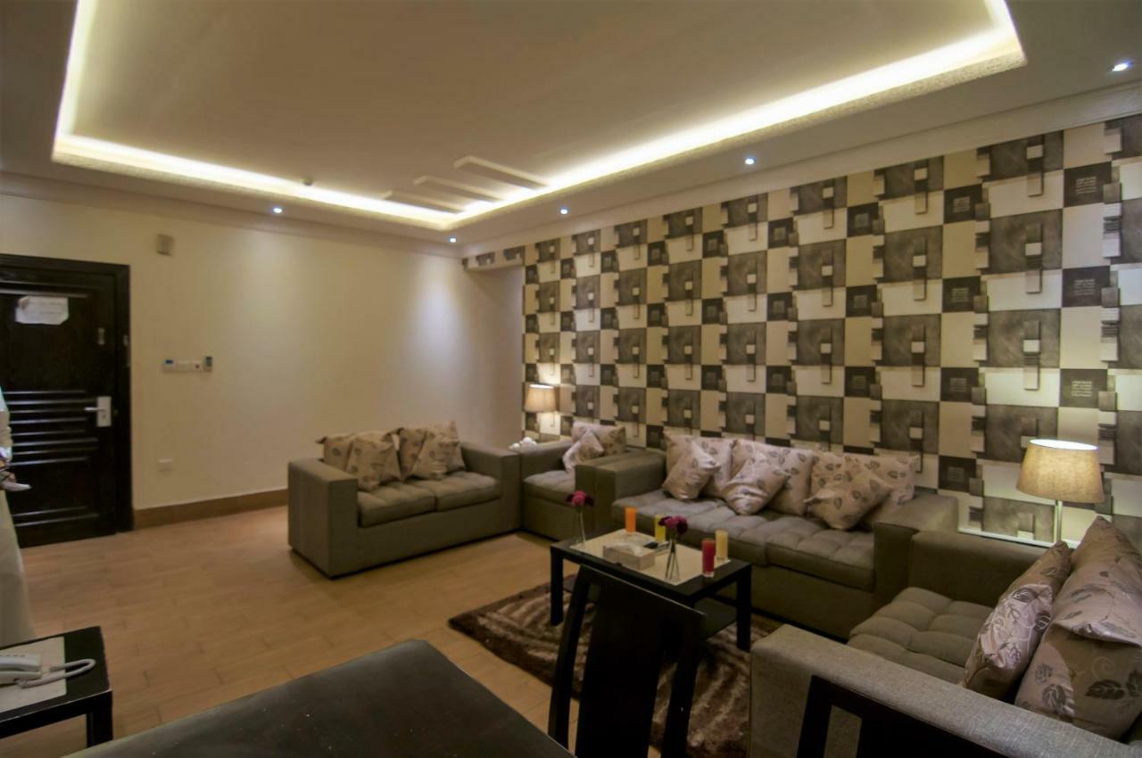 Elite Suites Hotel - Al Muruj Riyad Extérieur photo